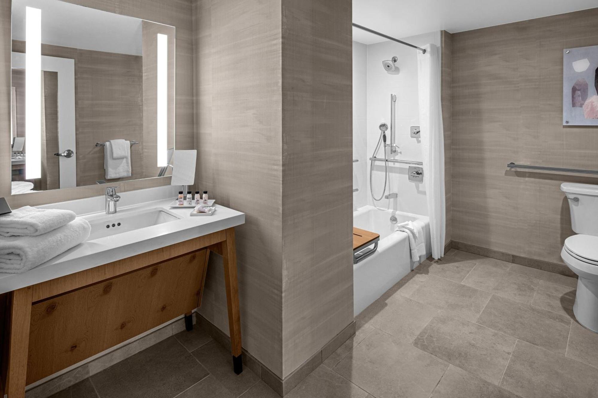 Delta By Marriott Silicon Valley Hotel